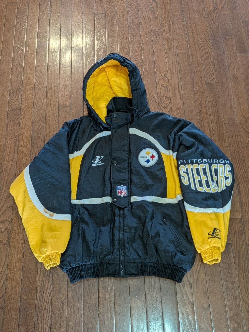 90's Pittsburgh Steelers Logo Athletic Full Zip Hooded Puffer Jacket - Size M